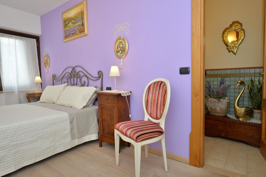 B&B Corte Giare Сант'Амброджо-ді-Вальполічелла Номер фото
