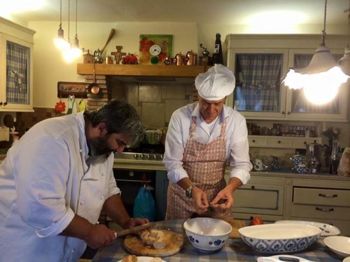 B&B Corte Giare Сант'Амброджо-ді-Вальполічелла Екстер'єр фото