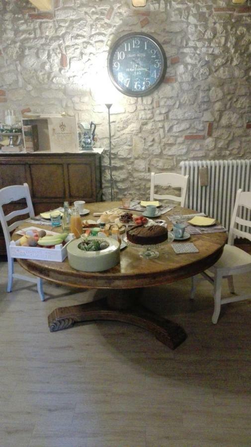 B&B Corte Giare Сант'Амброджо-ді-Вальполічелла Екстер'єр фото