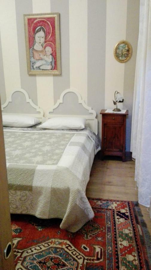 B&B Corte Giare Сант'Амброджо-ді-Вальполічелла Екстер'єр фото